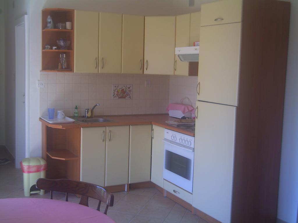 Apartment Jana Štinjan Chambre photo